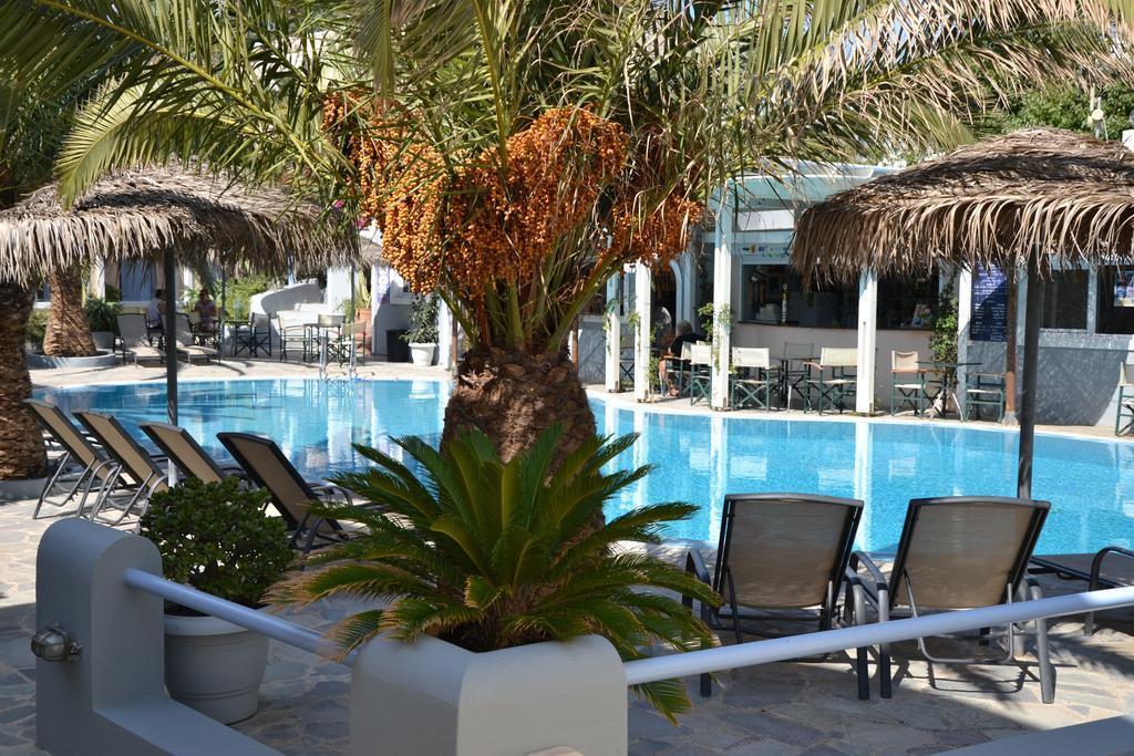 Zephyros Hotel Камари Экстерьер фото