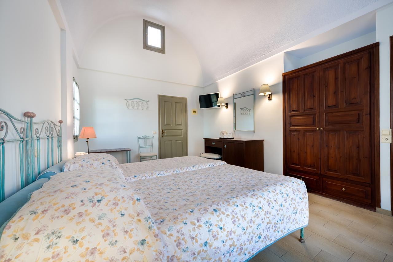 Zephyros Hotel Камари Экстерьер фото