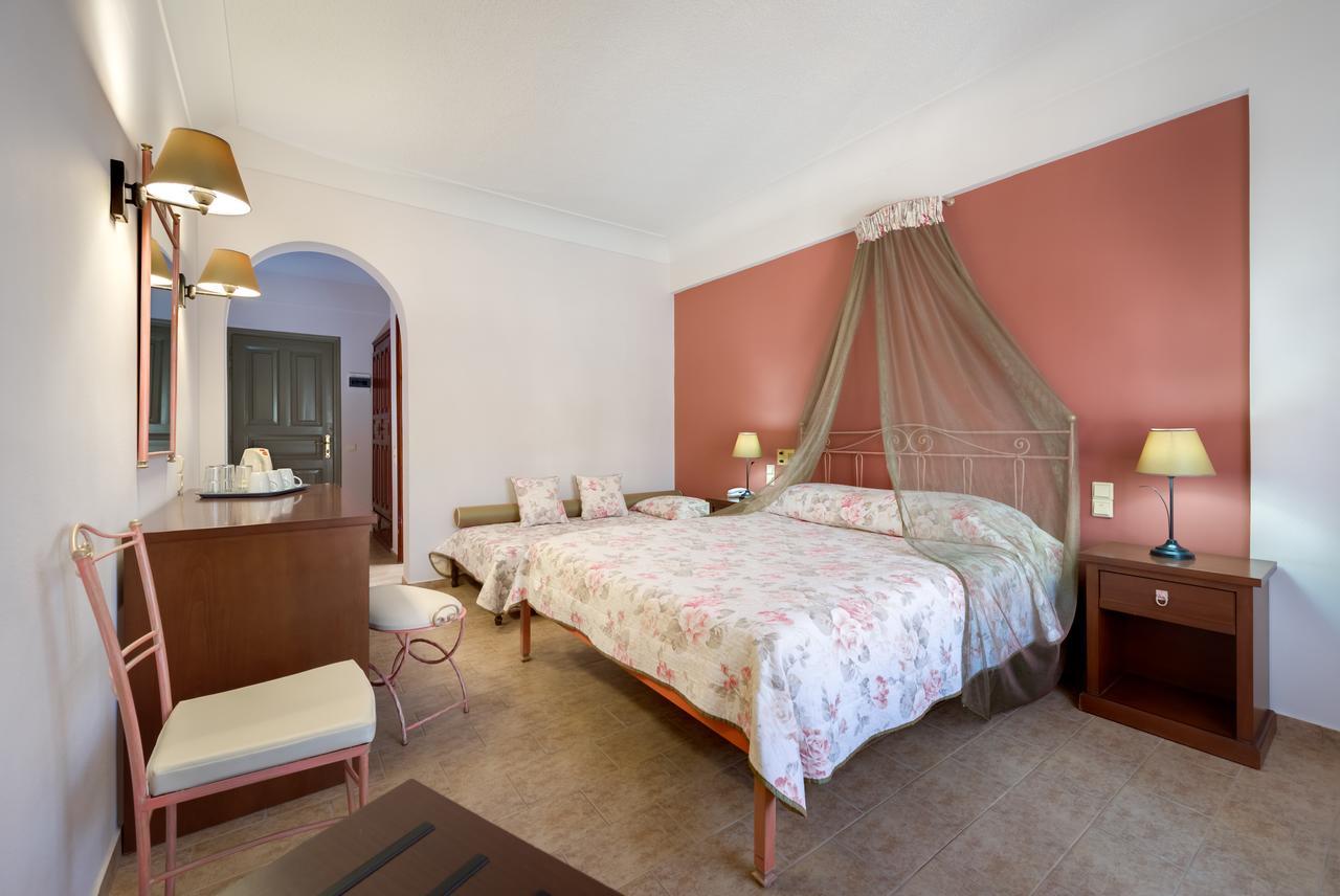 Zephyros Hotel Камари Экстерьер фото
