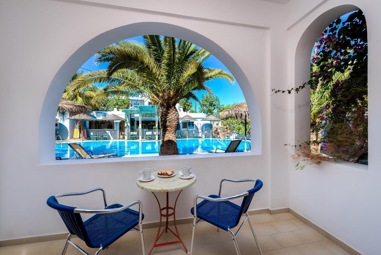 Zephyros Hotel Камари Экстерьер фото