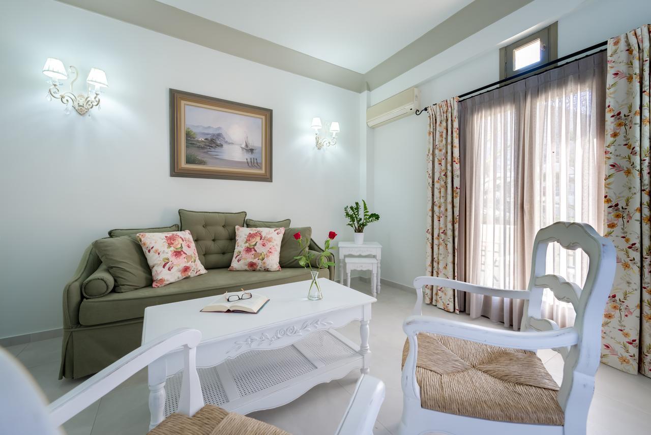 Zephyros Hotel Камари Экстерьер фото